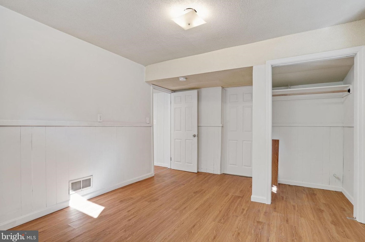 5322 26th St, Arlington VA  22207-1774 exterior