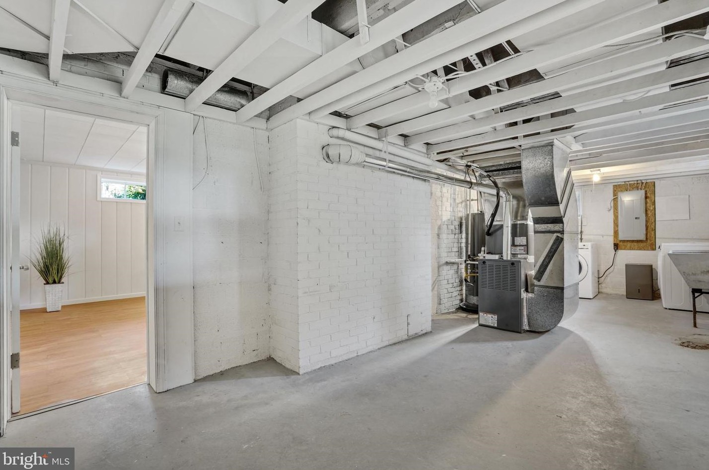 5322 26th St, Arlington VA  22207-1774 exterior