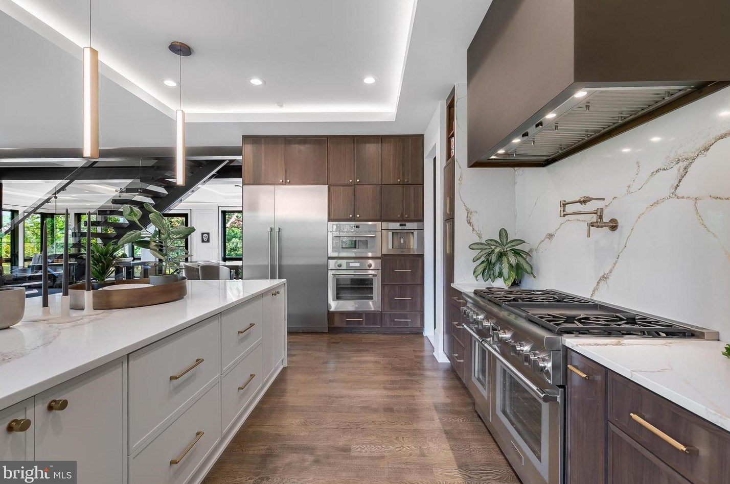 4605 26th St, Arlington VA 22206-2927 exterior