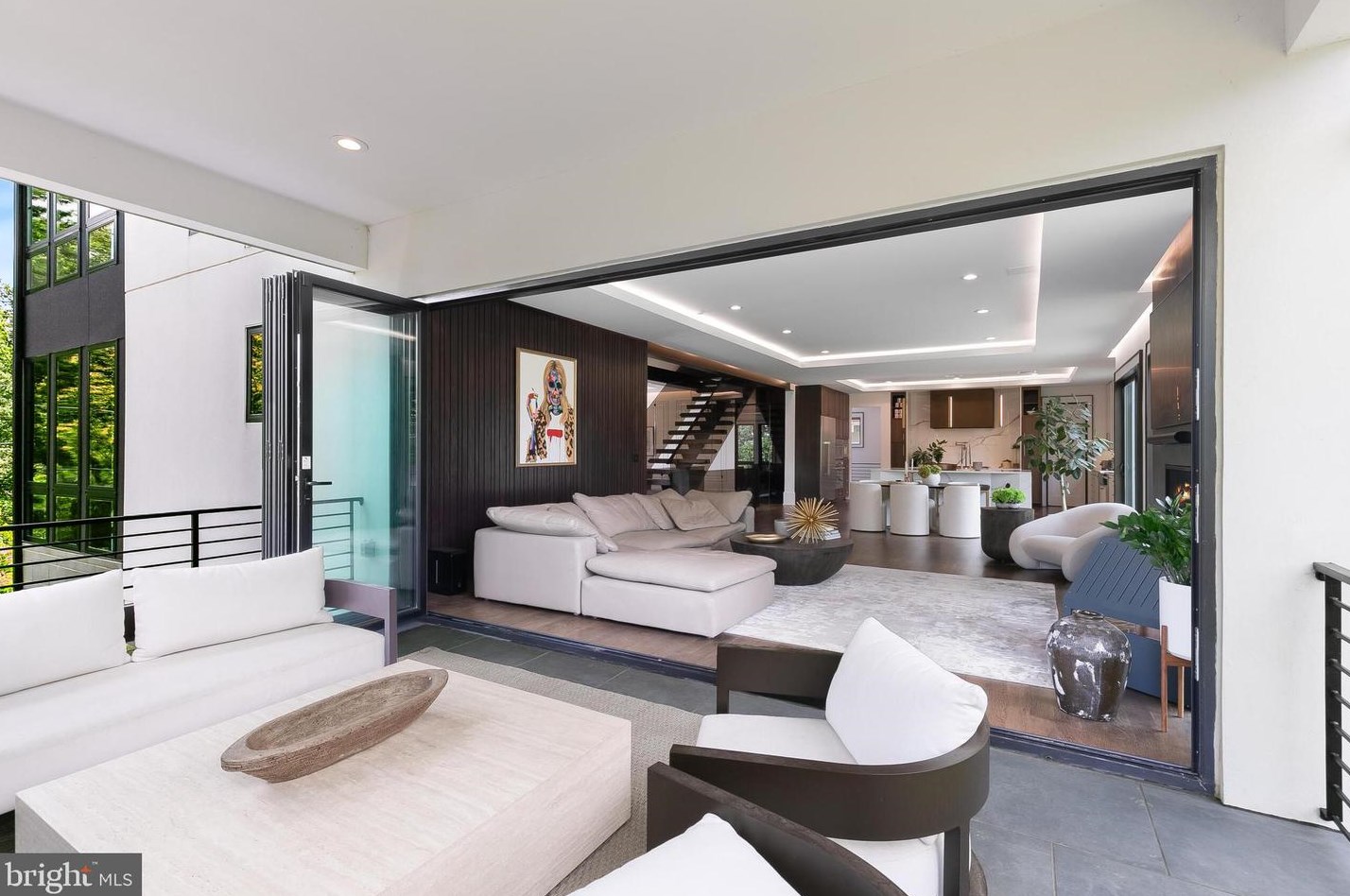 4605 26th St, Arlington VA 22206-2927 exterior