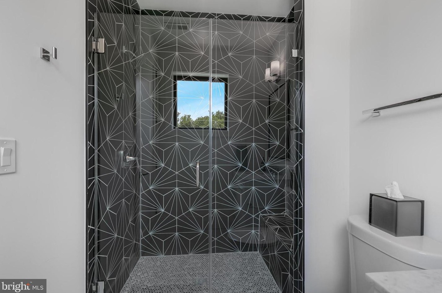 4605 26th St, Arlington VA 22206-2927 exterior