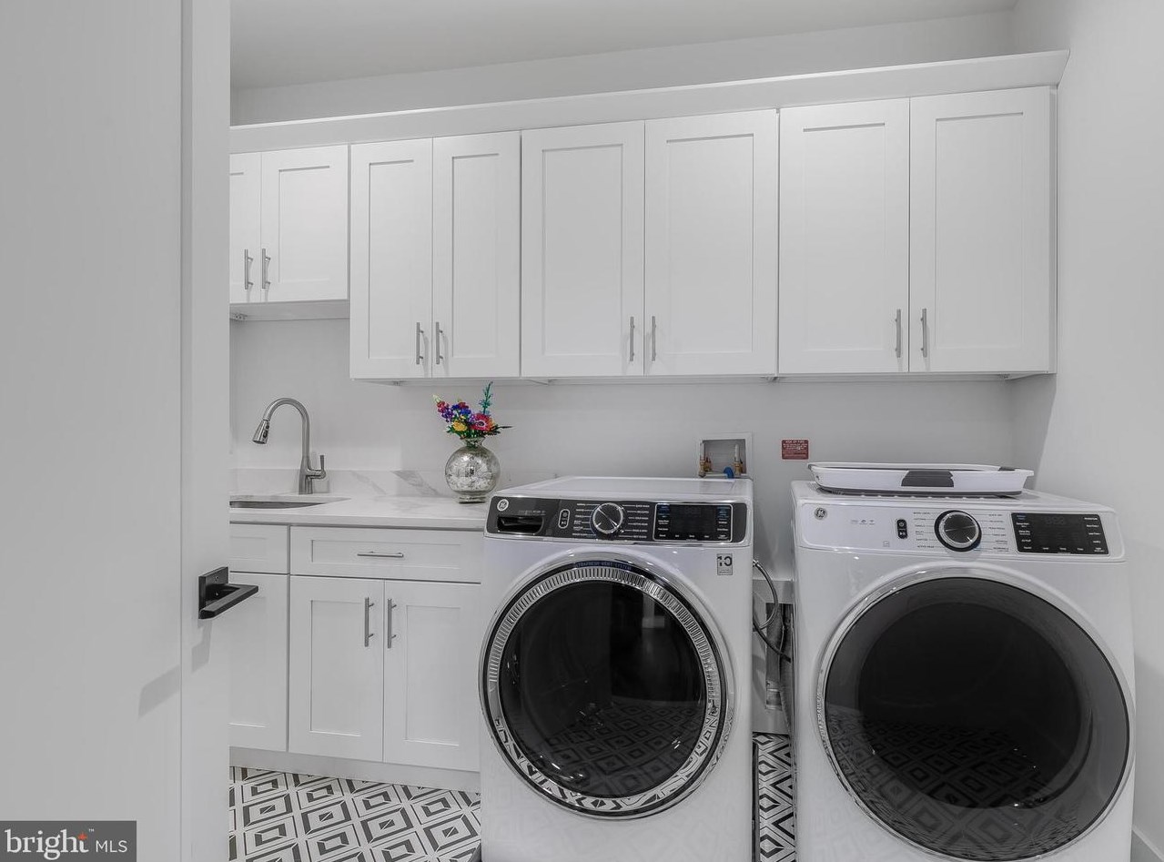 4605 26th St, Arlington VA 22206-2927 exterior