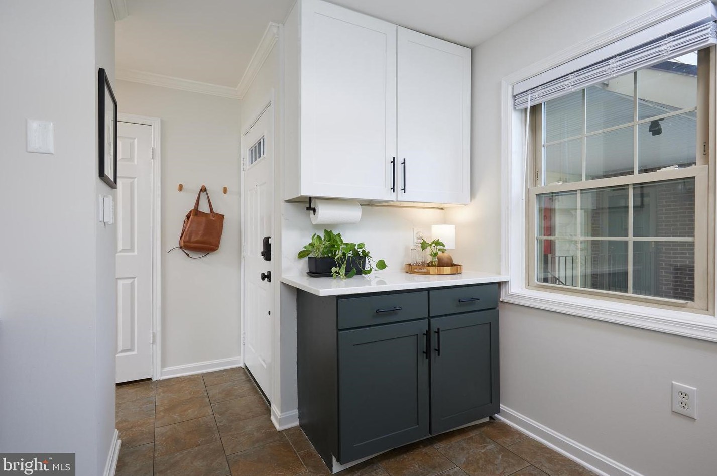 941 Scott St, Arlington VA  22204-4526 exterior