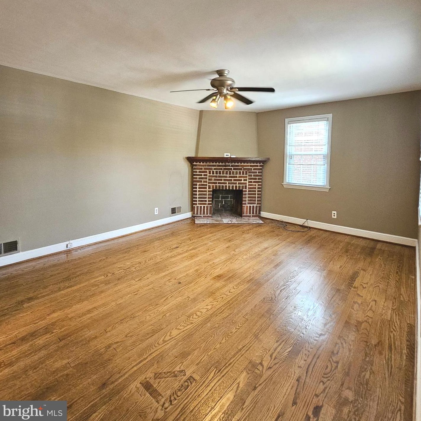 626 George Mason Dr, Arlington VA  22204-1512 exterior