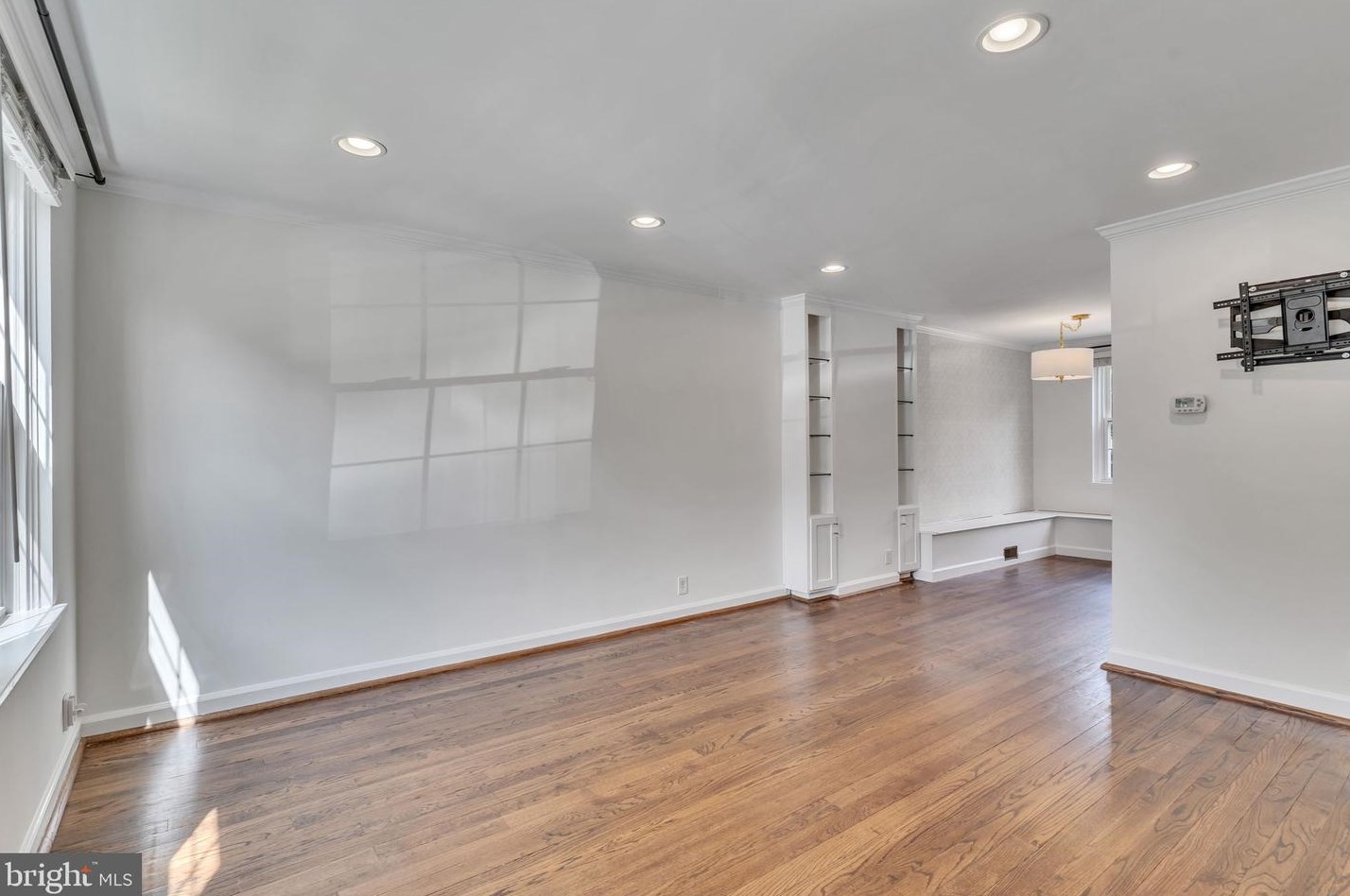 4335 36th St, Arlington VA  22206-1809 exterior