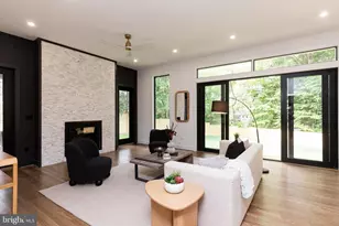 2664 Marcey Rd, Arlington, VA 22207 - Photo 15