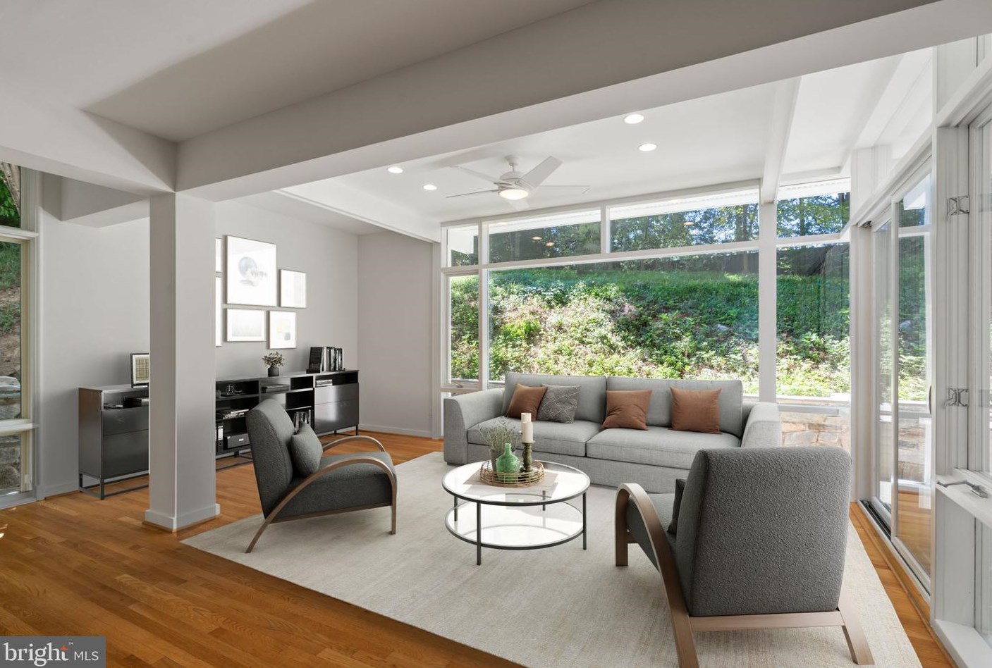 2248 Quebec St, Arlington VA 22207-5213 exterior