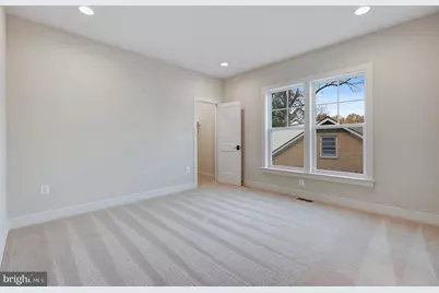 6528 36th Street N, Arlington, VA 22213 - Photo 59