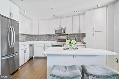 3409 Wilson Boulevard #211, Arlington, VA 22201 - Photo 7