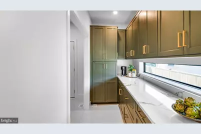 2025 N Emerson Street, Arlington, VA 22207 - Photo 25