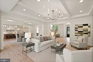 2400 N Lincoln St, Arlington, VA 22207 - Photo 9