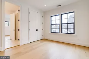 1933 N Van Buren St, Arlington, VA 22205 - Photo 49