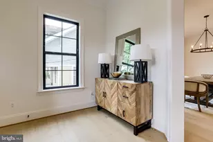 1933 N Van Buren St, Arlington, VA 22205 - Photo 33