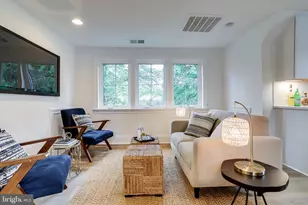 1933 N Van Buren St, Arlington, VA 22205 - Photo 77