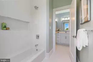 4102 18th Rd N, Arlington, VA 22207 - Photo 45