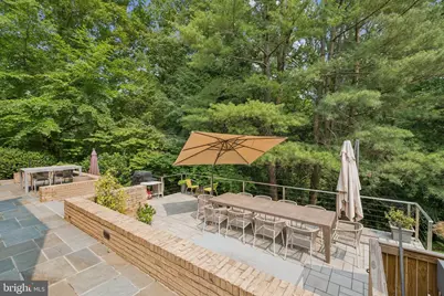 400 Chain Bridge, McLean, VA 22101 - Photo 27