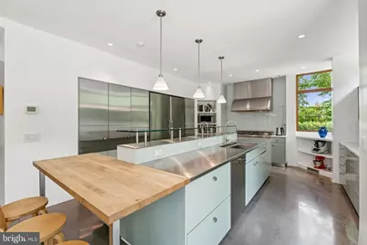 400 Chain Bridge, McLean, VA 22101 - Photo 9