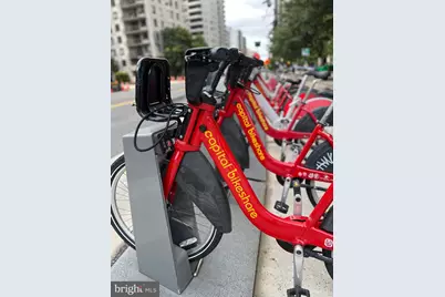 1300 Army Navy Drive #803, Arlington, VA 22202 - Photo 23