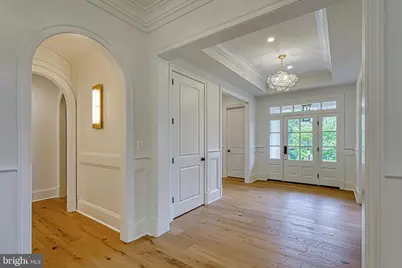 4740 34th Road N, Arlington, VA 22207 - Photo 7