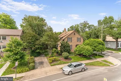 801 23rd Street S, Arlington, VA 22202 - Photo 1