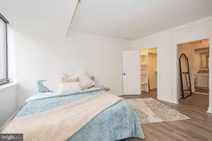 1805 Crystal Dr, Arlington, VA 22202 - Photo 3