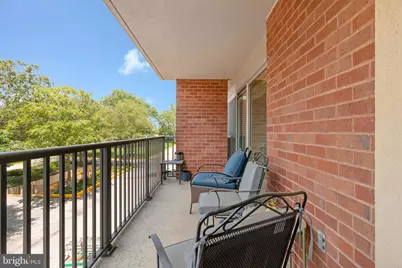 1300 Army Navy Drive S #227, Arlington, VA 22202 - Photo 17