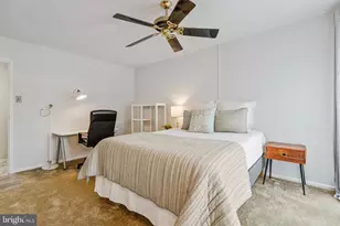 1300 Army Navy Dr S, Arlington, VA 22202 - Photo 13