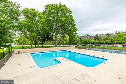 1300 Army Navy Drive S #227, Arlington, VA 22202 - Photo 25