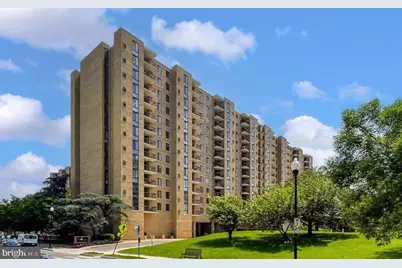 4500 S Four Mile Run Drive #426, Arlington, VA 22204 - Photo 1