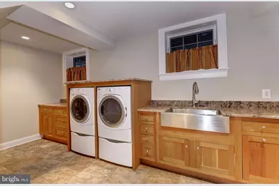 4706 32nd Street N, Arlington, VA 22207 - Photo 21