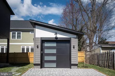 2001 N George Mason Drive, Arlington, VA 22207 - Photo 45