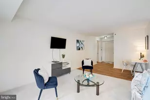 1016 S Wayne St, Arlington, VA 22204 - Photo 7