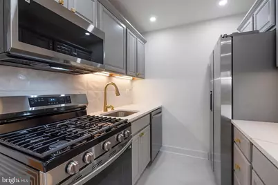 1931 N Cleveland Street #207, Arlington, VA 22201 - Photo 3