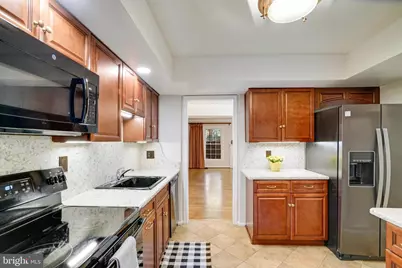 2540 S Walter Reed Drive #4, Arlington, VA 22206 - Photo 19