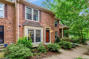 2540 S Walter Reed Dr, Arlington, VA 22206 - Photo 3