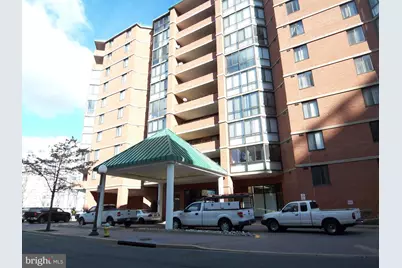 1001 N Randolph Street #516, Arlington, VA 22201 - Photo 1
