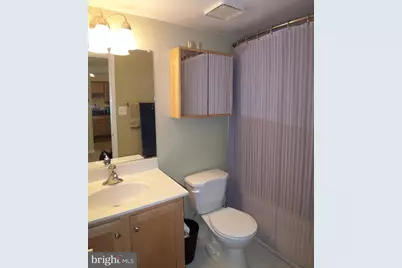 1001 N Randolph Street #516, Arlington, VA 22201 - Photo 9