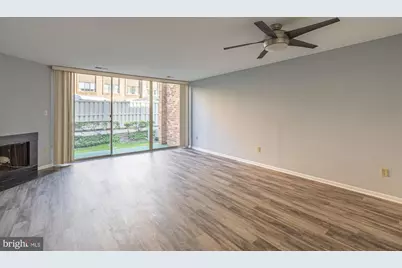 1765 Hayes Street S #A, Arlington, VA 22202 - Photo 17