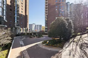 1600 N Oak St, Arlington, VA 22209 - Photo 41