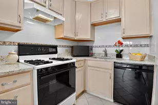 3000 Spout Run Pkwy, Arlington, VA 22201 - Photo 9