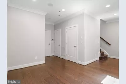 1521 16th Road N, Arlington, VA 22209 - Photo 9