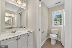 2828 N Van Buren St, Arlington, VA 22213 - Photo 63