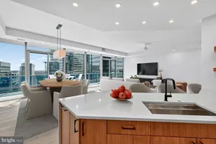 1881 N Nash St, Arlington, VA 22209 - Photo 11