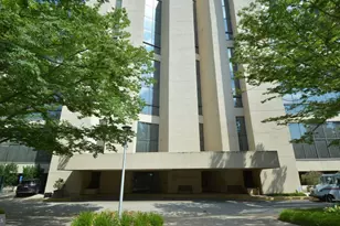 1101 S Arlington Ridge Rd, Arlington, VA 22202 - Photo 3