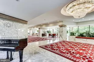 1101 S Arlington Ridge Rd, Arlington, VA 22202 - Photo 11