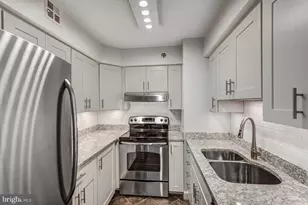 1301 N Courthouse Rd, Arlington, VA 22201 - Photo 1