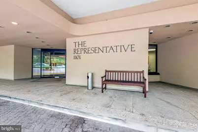 1101 S Arlington Ridge Road #704, Arlington, VA 22202 - Photo 3