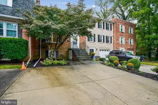 24 S Abingdon St, Arlington, VA 22204 - Photo 45