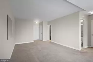 1011 Arlington Blvd, Arlington, VA 22209 - Photo 11