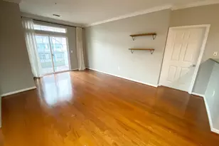 2465 Army Navy Dr, Arlington, VA 22206 - Photo 5